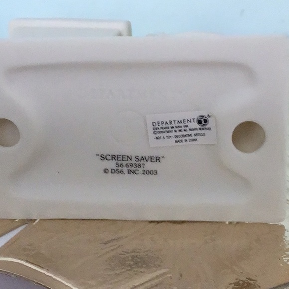 DEPARTMENT 56 SNOWBABY. SCREEN SAVER - Picture 4 of 8